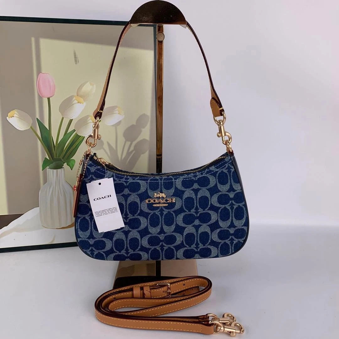 COACH Teri Shoulder Bag CAF82 – Denim/Natural