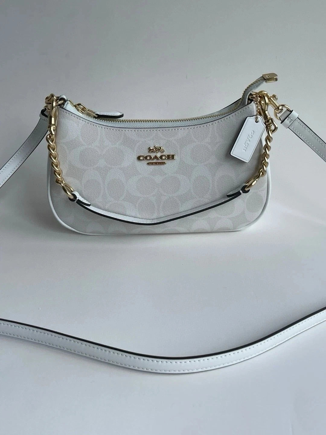 COACH Teri 2-Way Shoulder Bag – White Signature Canvas CA548