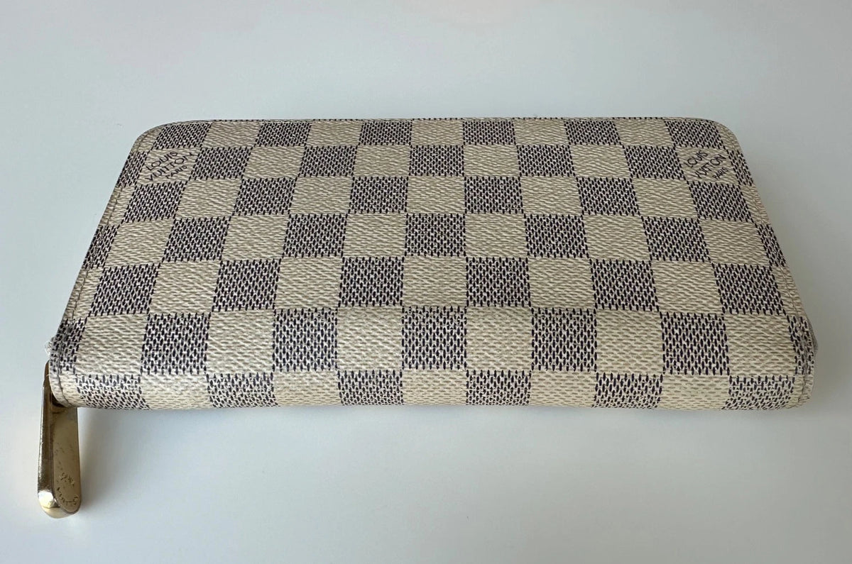 Louis Vuitton Damier Azur Zippy Wallet