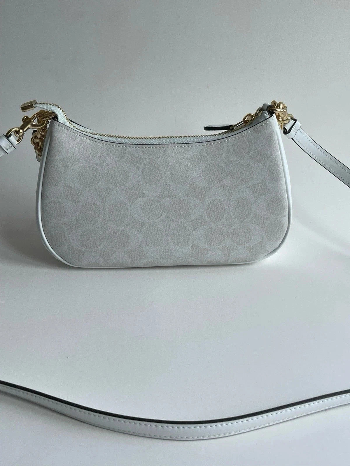 COACH Teri 2-Way Shoulder Bag – White Signature Canvas CA548