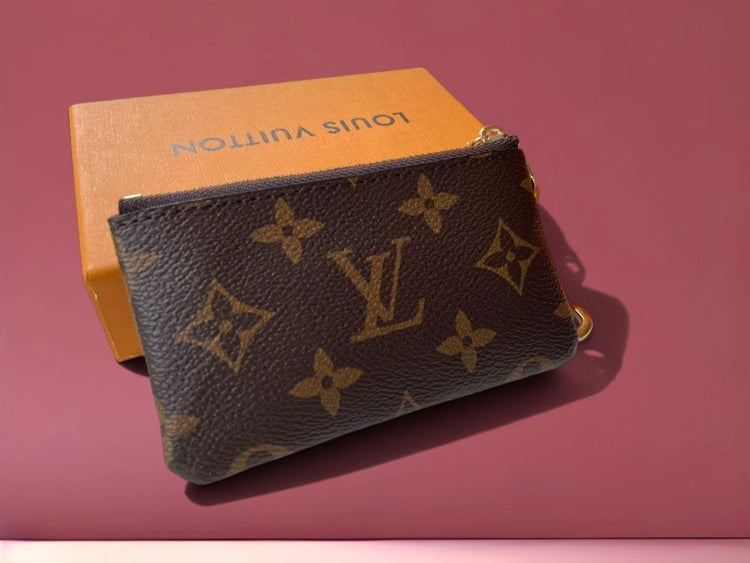 Louis Vuitton Monogram Pochette Clés Key Pouch