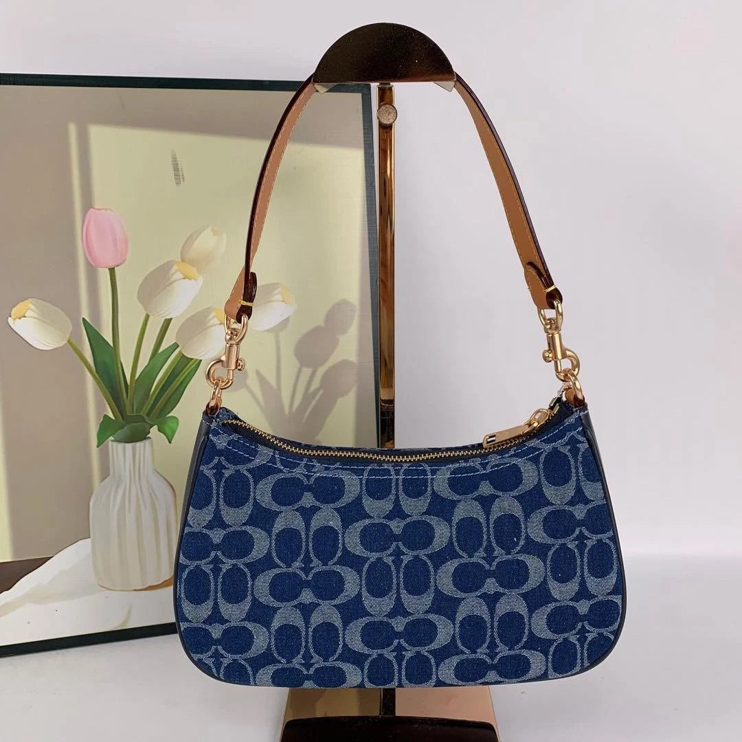 COACH Teri Shoulder Bag CAF82 – Denim/Natural