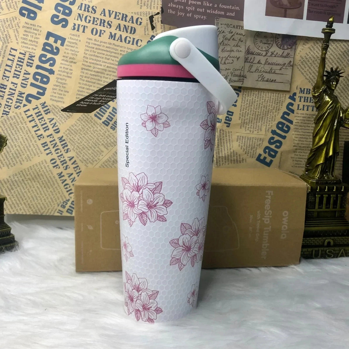 Owala Masters Limited Edition FreeSip 30 oz