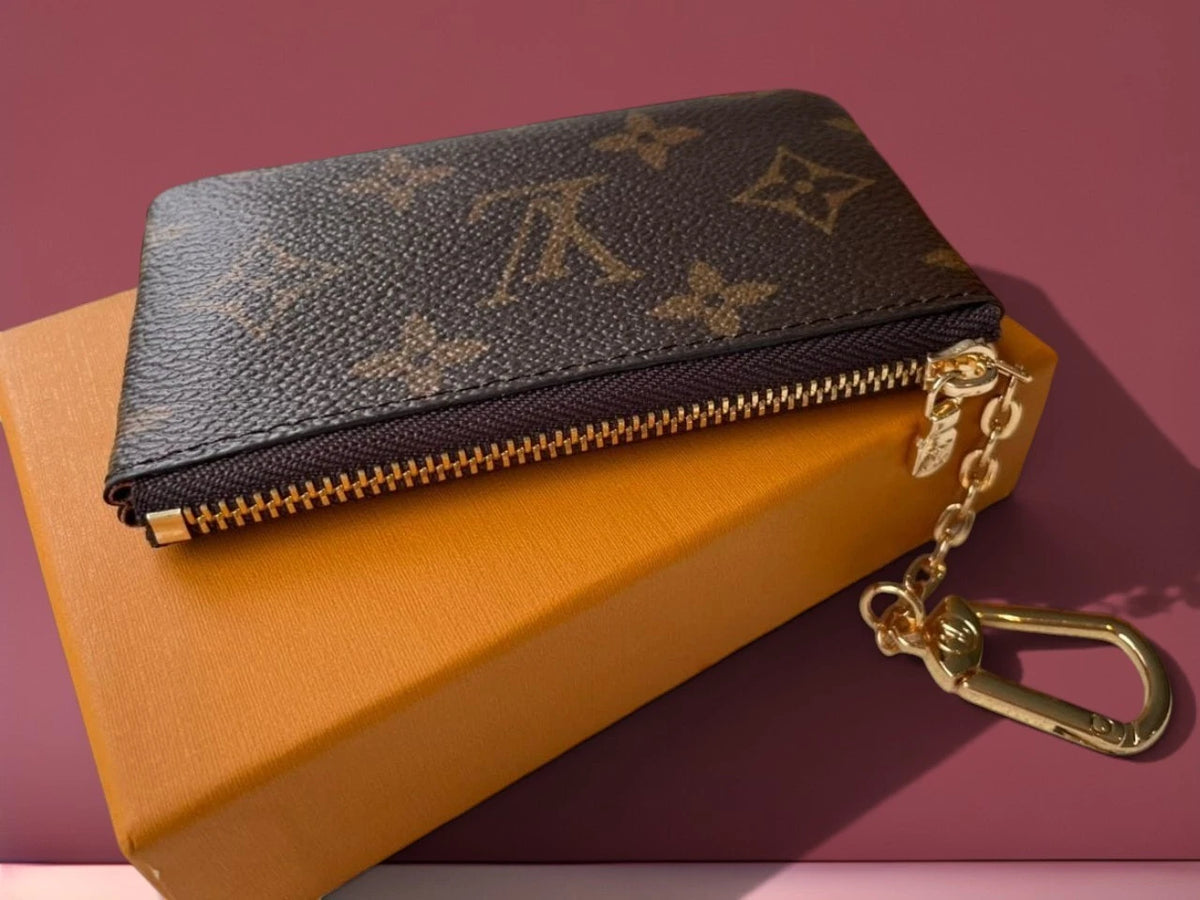 Louis Vuitton Monogram Pochette Clés Key Pouch