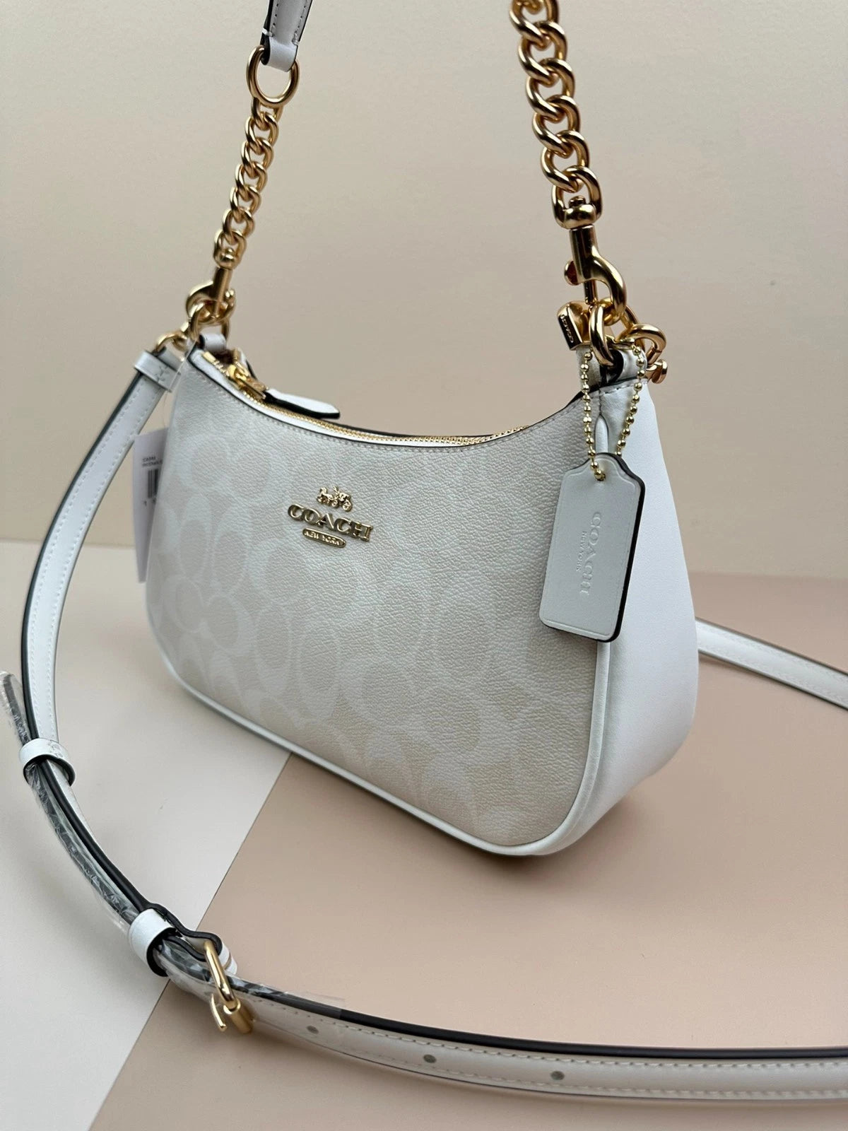 COACH Classic Canvas Chain Shoulder Crossbody Bag Glacier White 24.5cm