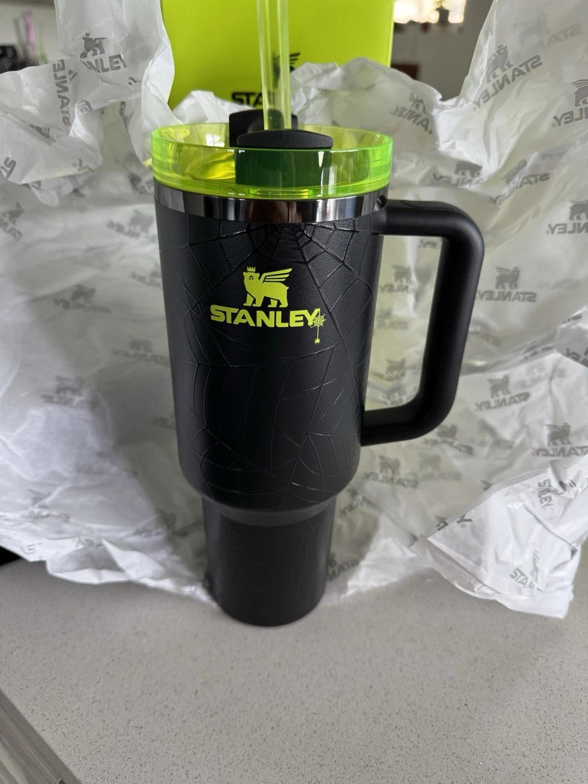 Stanley Halloween Web Glow 40oz Quencher Tumbler