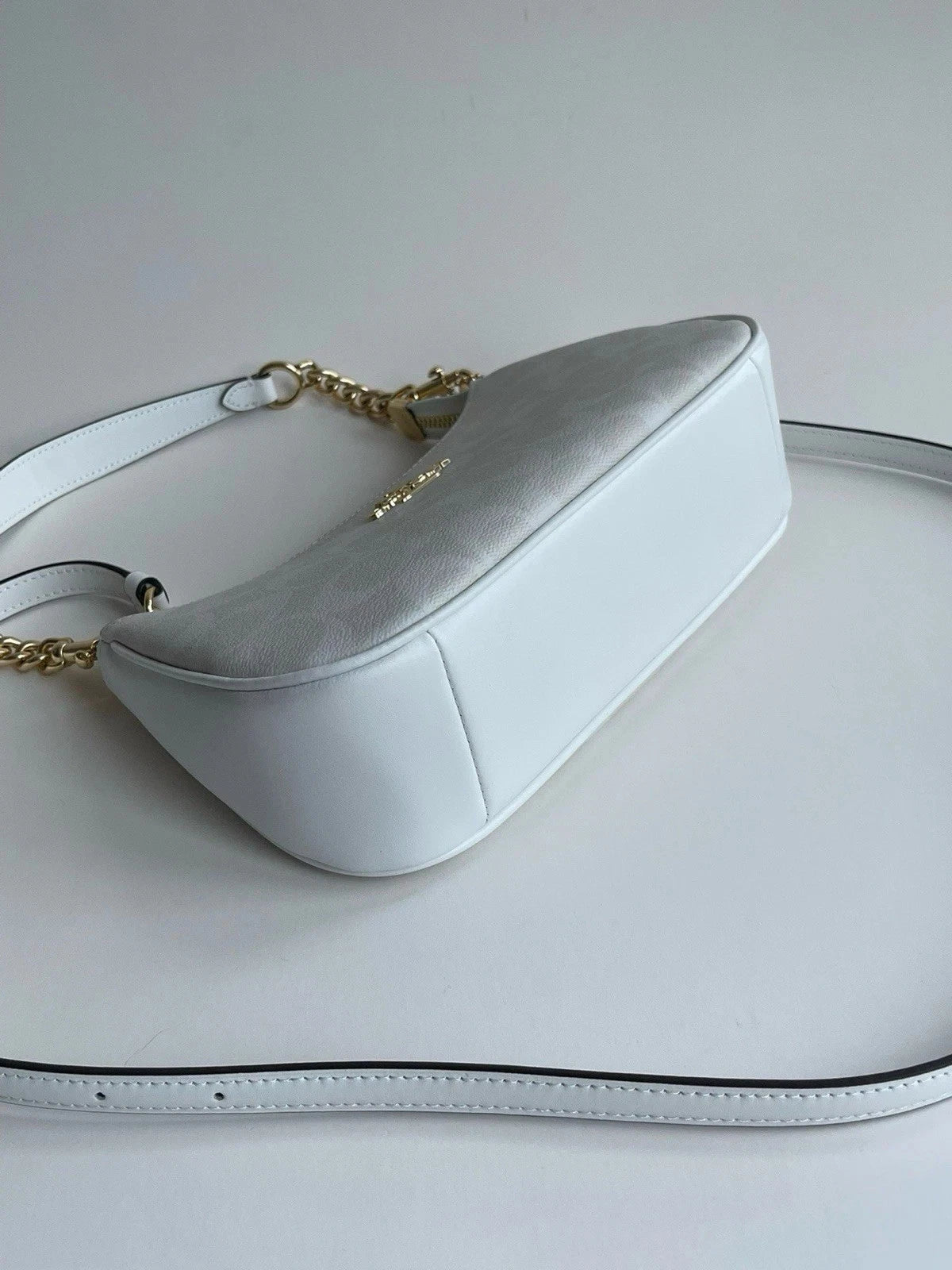 COACH Teri 2-Way Shoulder Bag – White Signature Canvas CA548