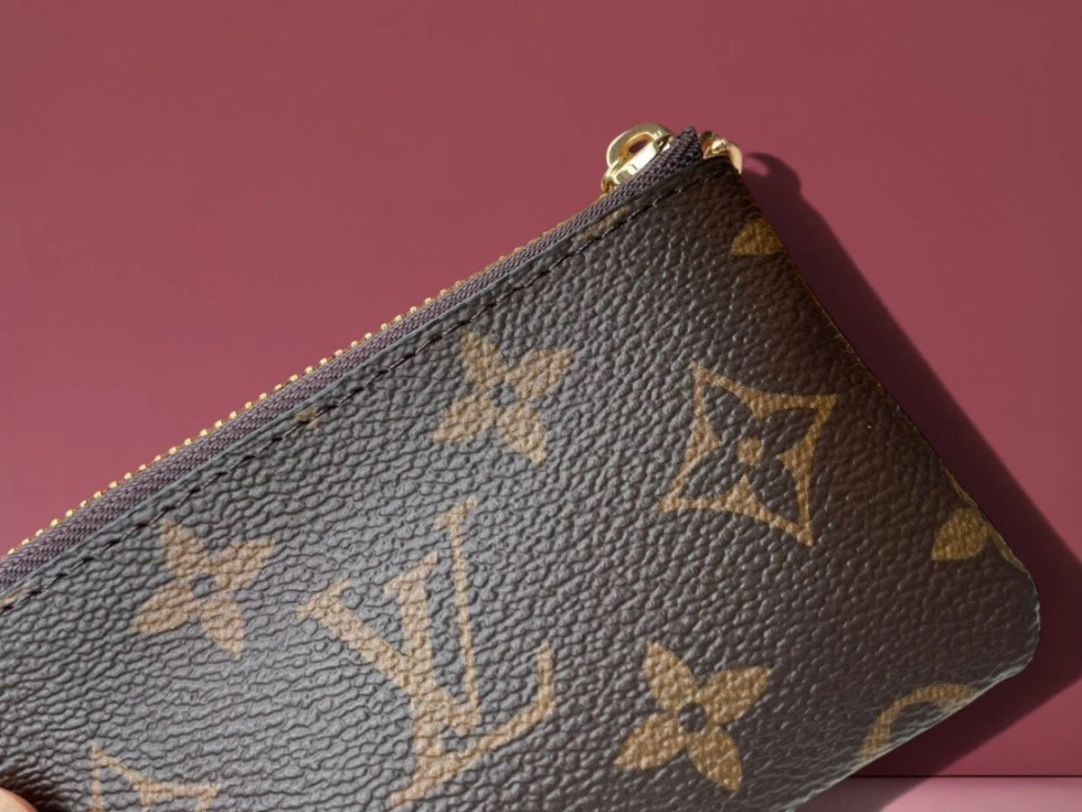 Louis Vuitton Monogram Pochette Clés Key Pouch