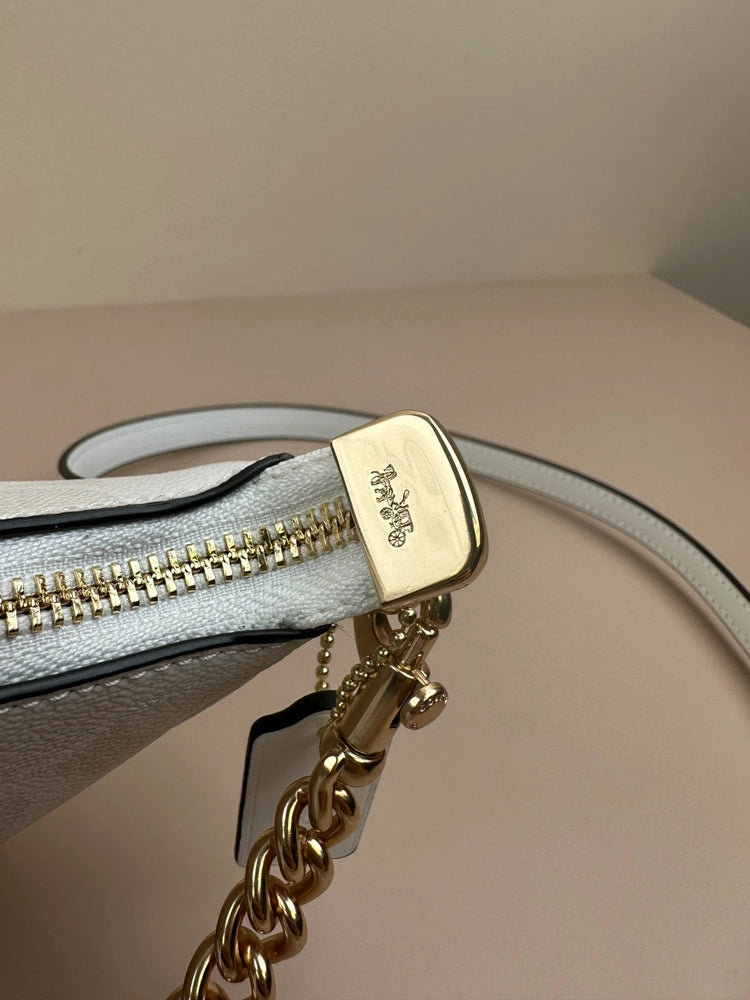 COACH Classic Canvas Chain Shoulder Crossbody Bag Glacier White 24.5cm