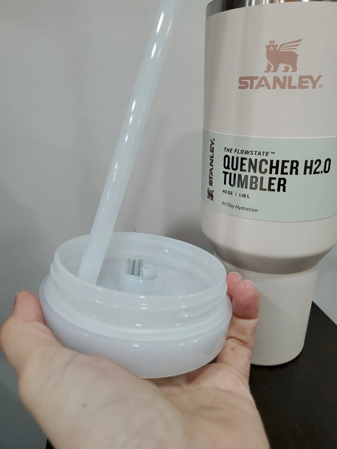 Stanley Rose Quartz 40oz Quencher H2.0 Tumbler