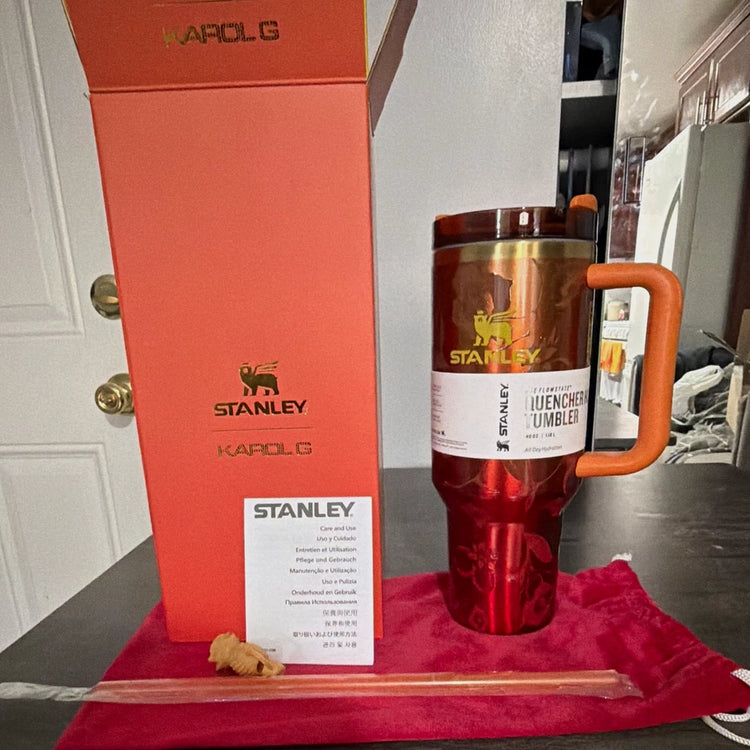 Stanley x Karol G 40oz Quencher Tumbler – Red/Orange